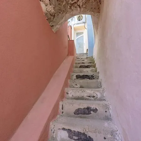 Casa Tori - Corricella Apartment Procida